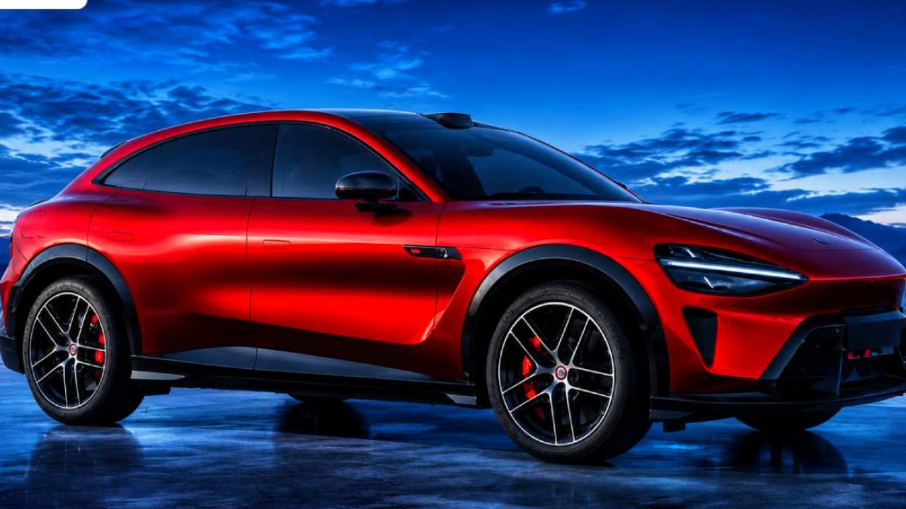 En yeni model geliyor: İşte 990 beygirlik canavar!