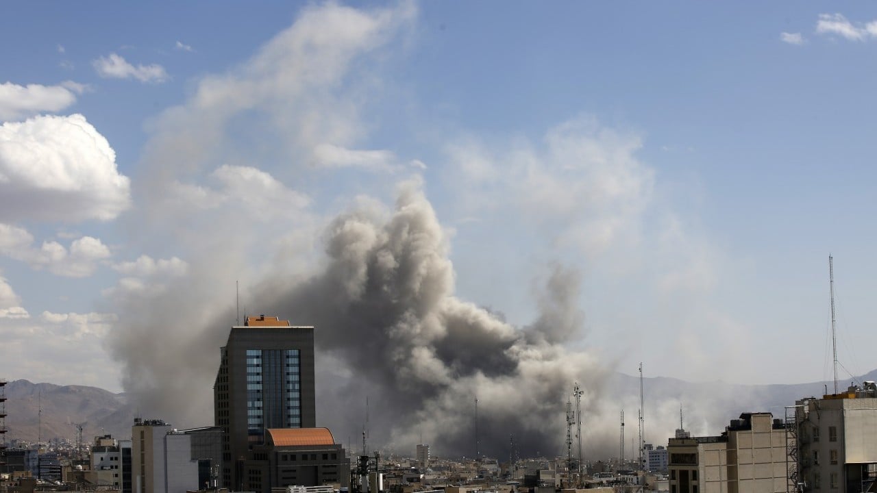 Foto - En yüksek seviye: ABD-İsrail'in İran'a yönelik askeri operasyonları petrol ve gazda fiyat sıçraması...