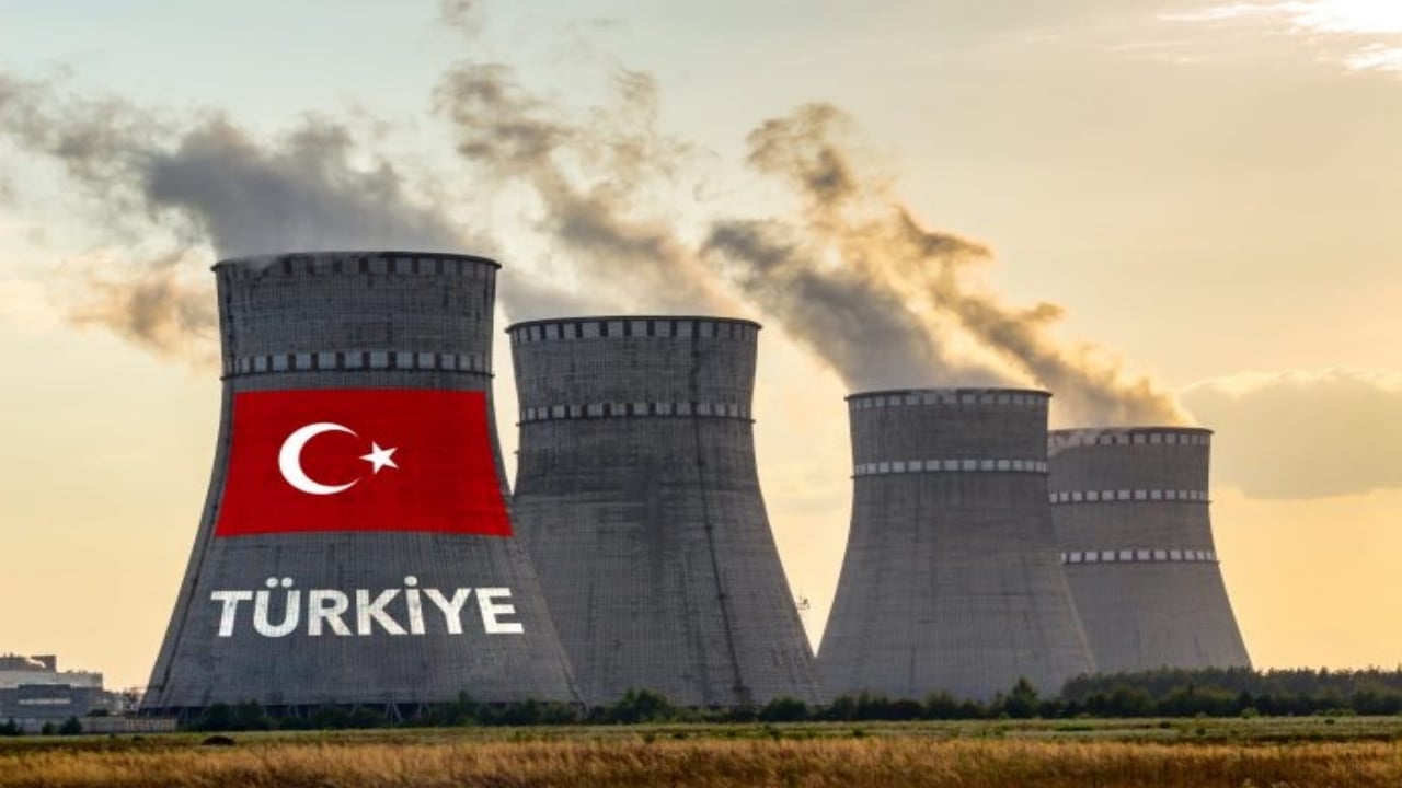 Enerjide taşları yerinden oynatacak devrim! Türkiye için yüzyılın nükleer imzası atıldı: 30 yıllık dev ülkeyle stratejik hazırlık başladı