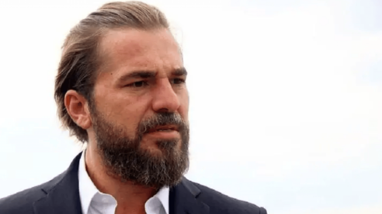 Foto - Engin Altan Düzyatan yeni mesleğini duyurdu! Meğer 25 yaşında merak sarmış!