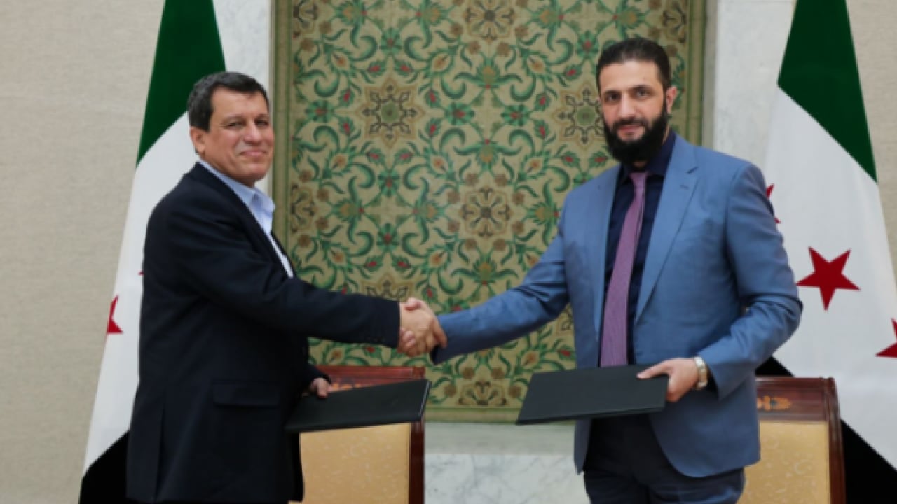 Foto - Entegrasyon perdesi altında bölücülük! YPG/SDG Suriye ordusuna katılmıyor