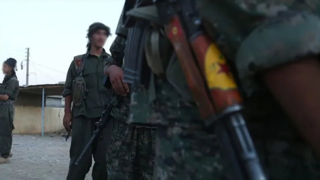 Foto - Entegrasyon perdesi altında bölücülük! YPG/SDG Suriye ordusuna katılmıyor