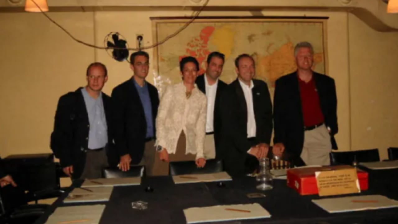 Foto - Epstein dosyasında İLLUMİNATİ itirafı: Küresel elitlerin karanlık ağı mercek altında