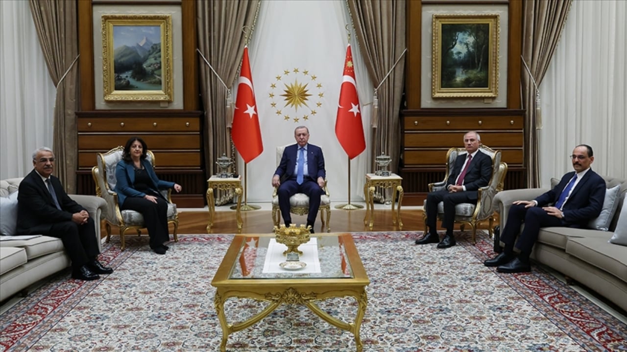 Foto - Erdoğan görüşmesi sonrası apar topar harekete geçtiler! DEM Parti’den flaş karar