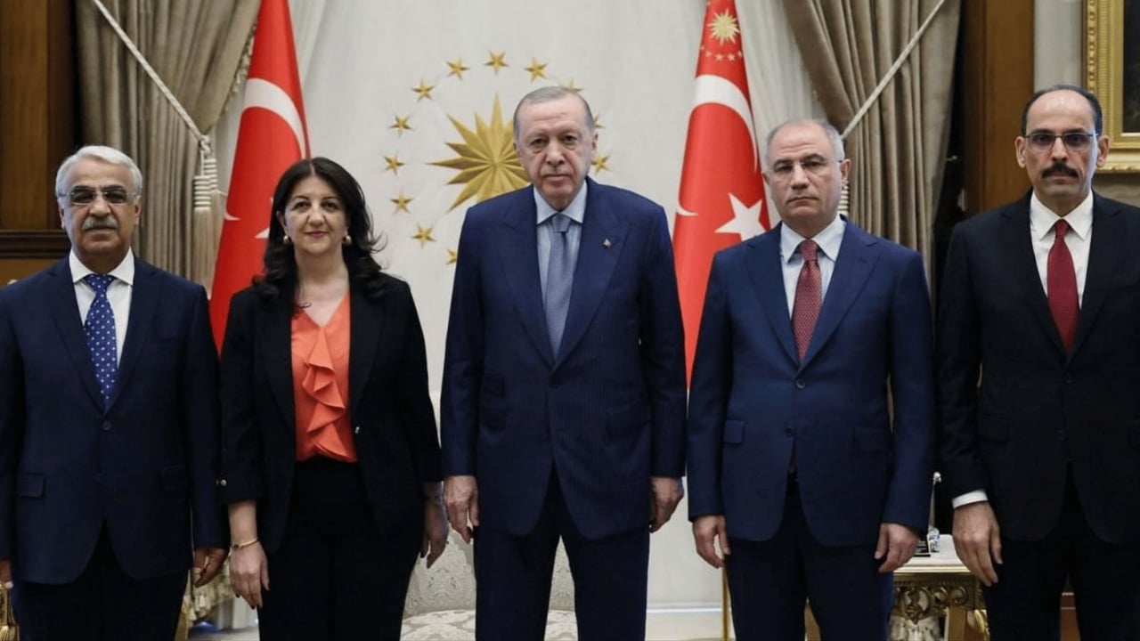 Foto - Erdoğan görüşmesi sonrası apar topar harekete geçtiler! DEM Parti’den flaş karar