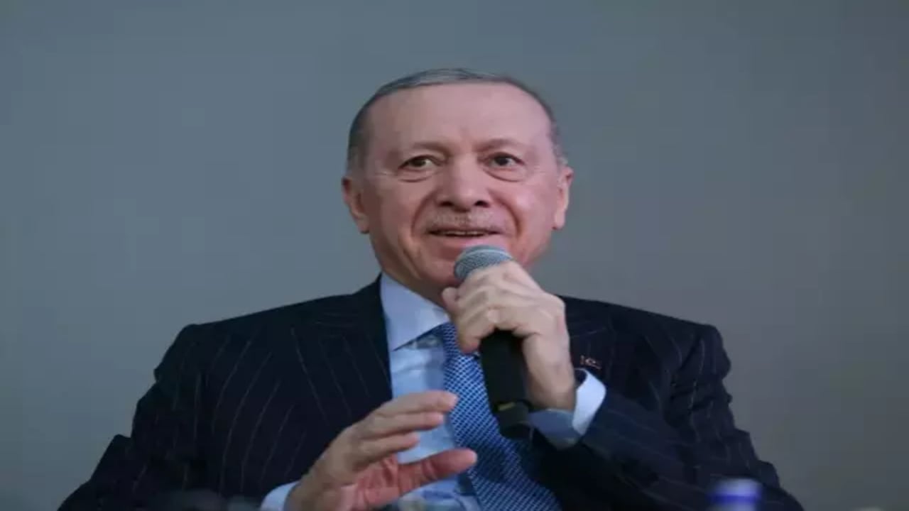 Foto - Erdoğan, Merkel’le olan ilginç anısını ilk defa anlattı: Birden şaşkın şaşkın bana bakıp gülmeye başladı