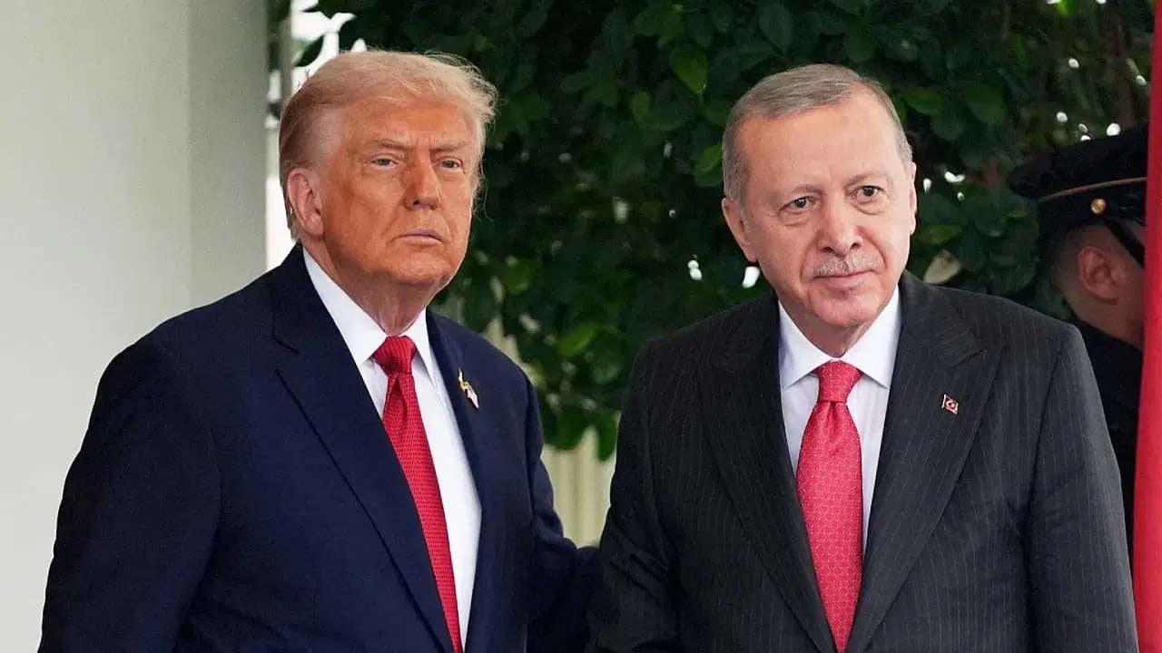 Foto - Erdoğan Trump’tan FETÖ’cülerin Türkiye’ye iadesini isteyecek