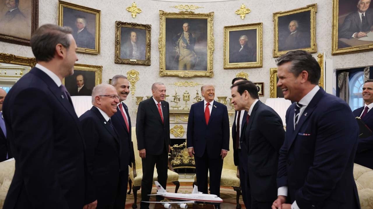 Foto - Erdoğan Trump’tan FETÖ’cülerin Türkiye’ye iadesini isteyecek