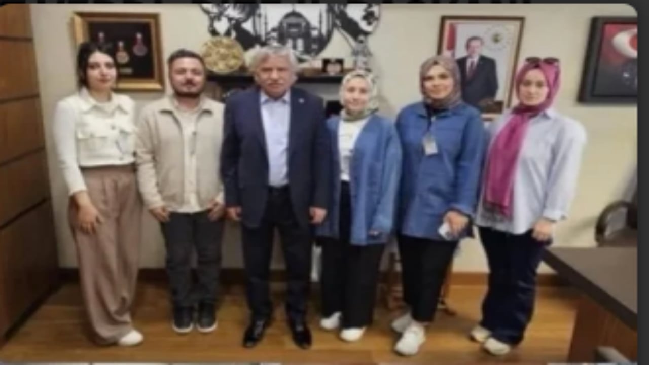 Foto - Erdoğan’a "Kapılar yüzümüze kapandı" demişti! Fotoğrafları ortaya çıkan öğretmen bakın ne yaptı