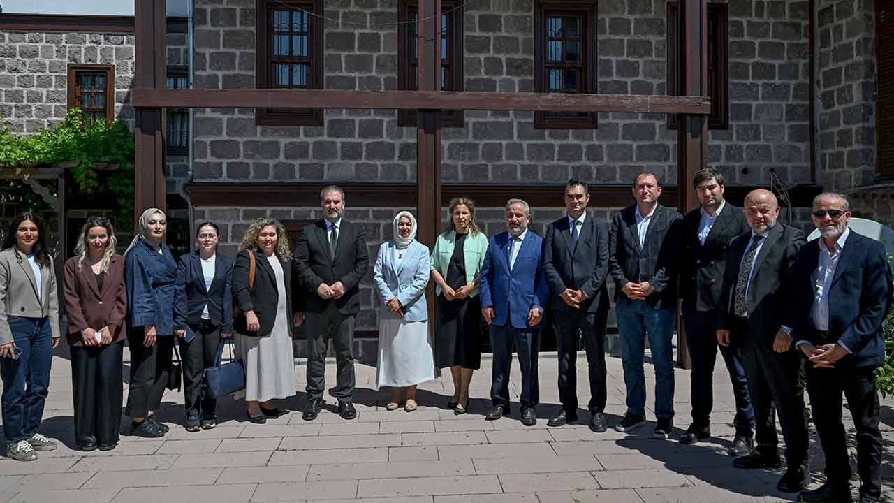 Foto - Erdoğan'ın yakın çalışma arkadaşı seçim tarihini açıkladı! Oy oranı hakkında da bomba yorum