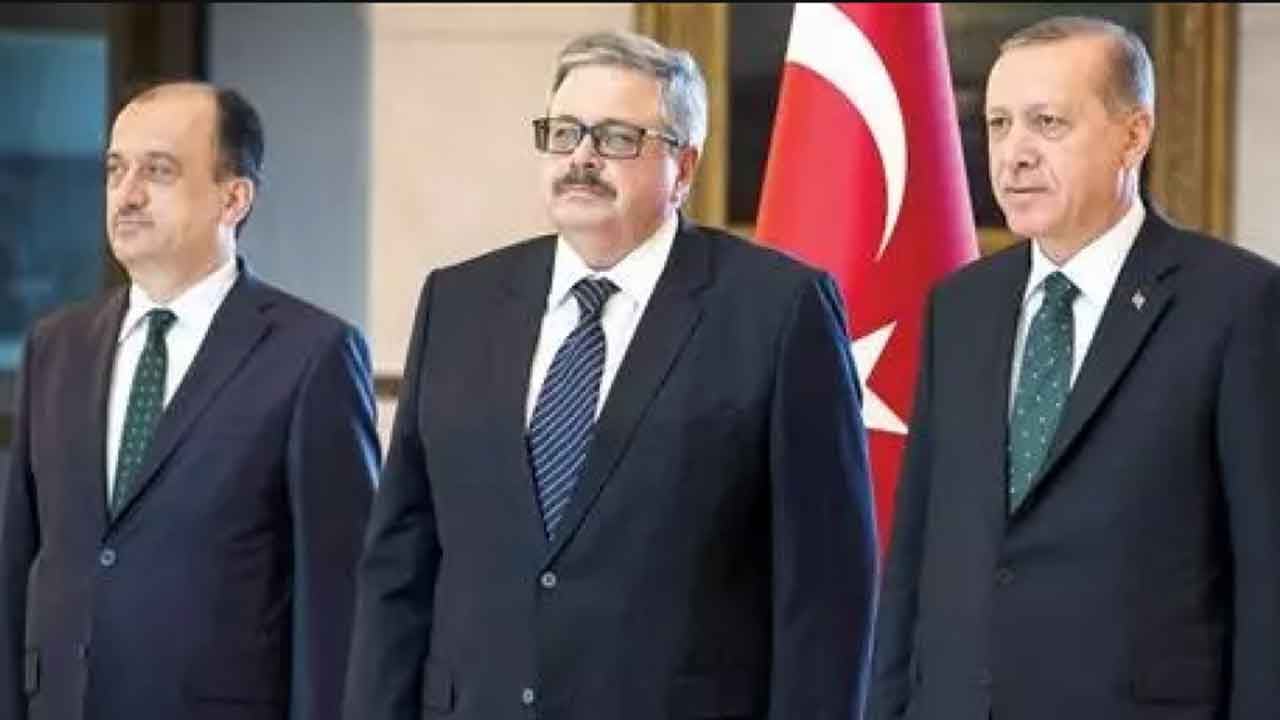 Foto - 'Erdoğan'la aram iyi, beni buralarda bırakın' diyen isim gitti! Yerine gelen isim belli oldu