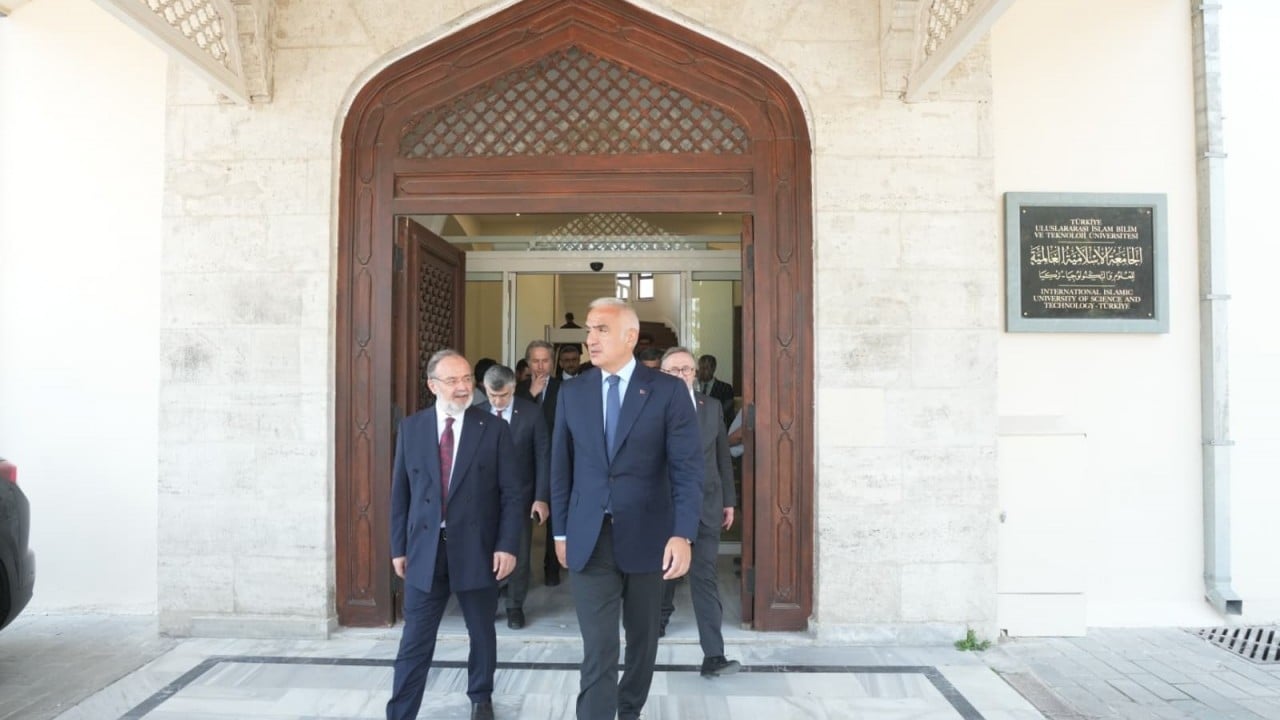 Foto - Ersoy: Medeniyet birikimimizi ilimle buluşturan çalışmaları memnuniyetle takip ediyoruz