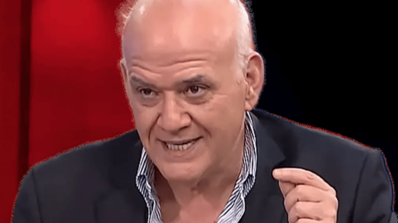 Foto - Ertem Şener canlı yayında Ahmet Çakar'dan korkutan haberi tüm Türkiye'ye duyurdu...