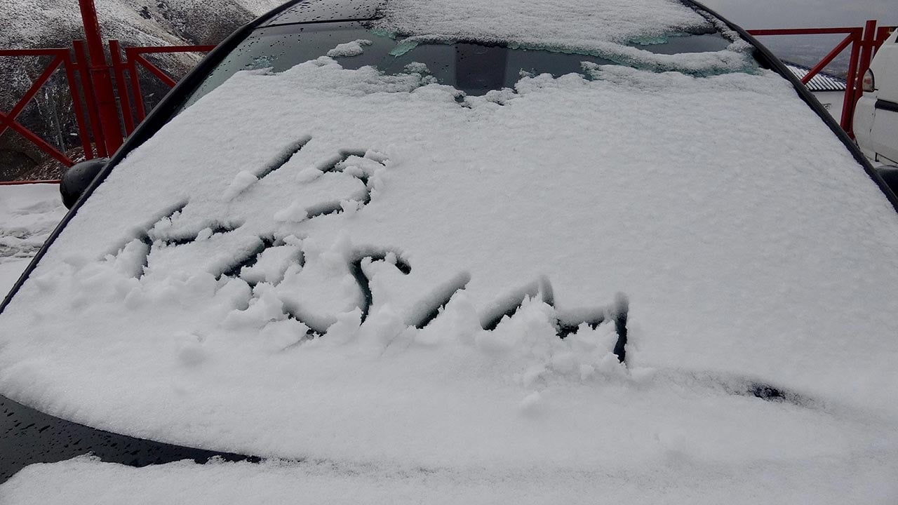 Foto - Erzurum’da hava bir anda değişti! Palandöken sabahına kar sürprizi