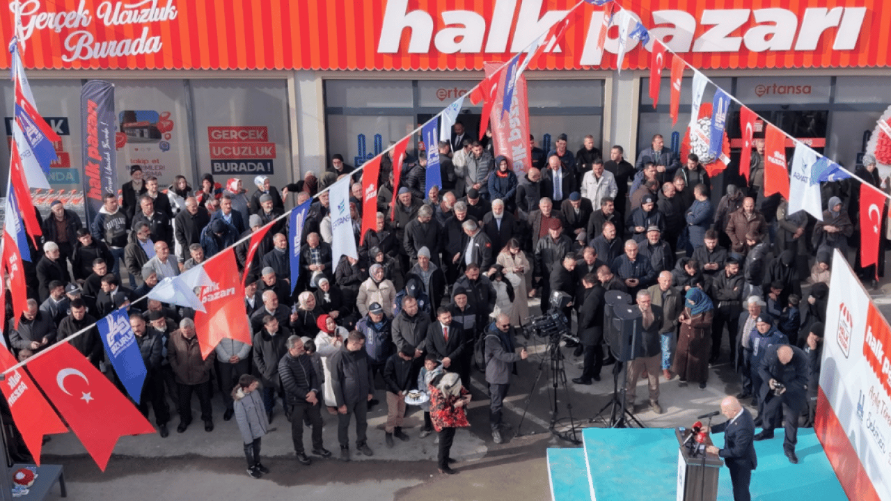 Foto - Erzurum'da sosyal belediyecilik: Ucuz su, ucuz ulaşım, ucuz gıda... Vatandaşın yüzünü güldürüyor