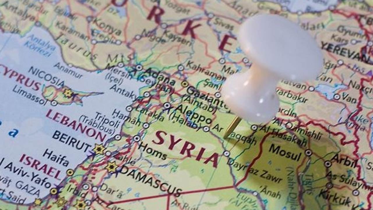 Foto - Esed'in adamları ülkeye sızarken yakalandılar! Vay çakallar vay...