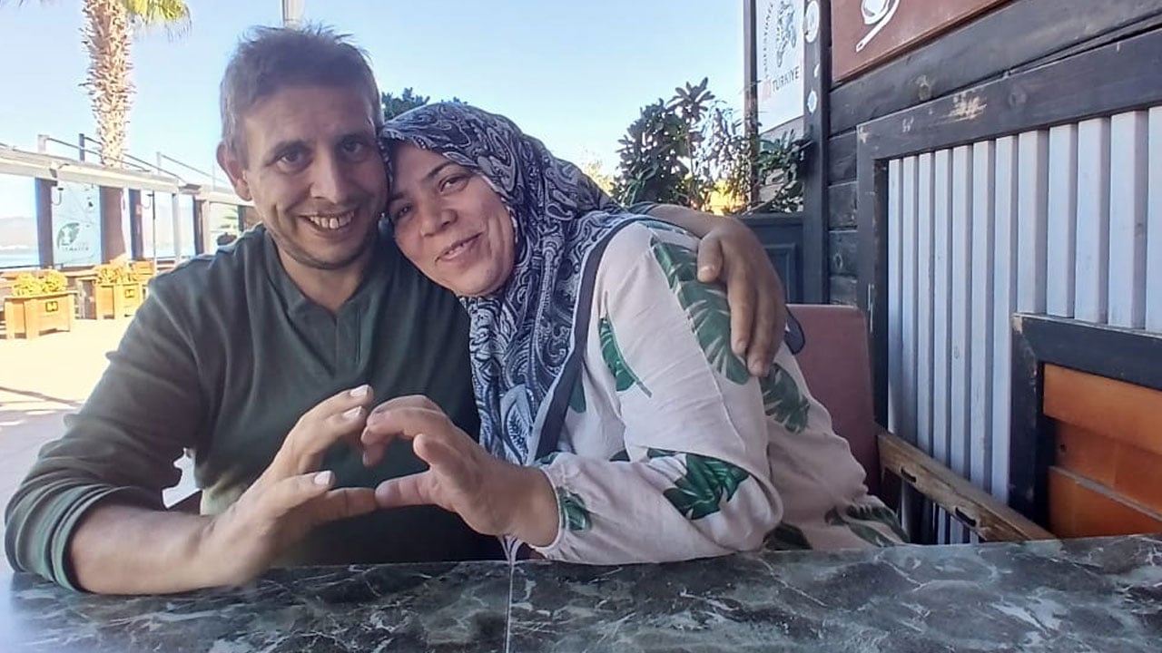 Foto - Eşi için yaptığı fedakarlık gözleri yaşarttı