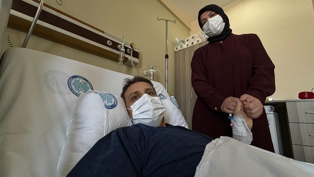 Foto - Eşi için yaptığı fedakarlık gözleri yaşarttı