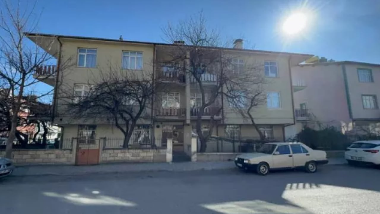 Foto - Eşini 25 yerinden bıçaklayarak öldürmüştü! Canice cinayete ‘haksız tahrik’ ve ‘iyi hal’ indirimi