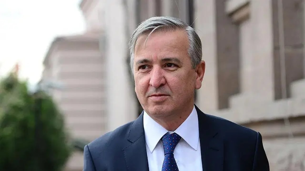 Foto - Eski AK Parti milletvekilinden çok konuşulacak "CHP-MHP" iddiası: Geriye milli bir muhalefet partisi kalacak
