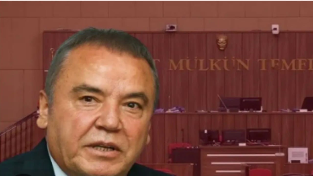 Foto - Eski Antalya Büyükşehir Belediye Başkanı’nın değişimi ağızları açık bıraktı! 9 aydır cezaevinde yatan Muhittin Böcek’i gören tanıyamadı 