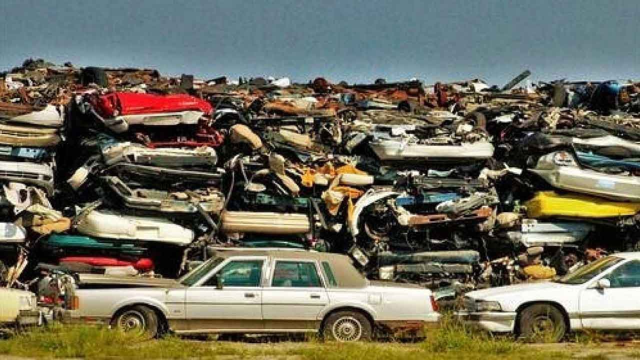 Foto - Eski arabası olan vatandaşların merakla beklediği haberi verdi: Hurda teşviki...