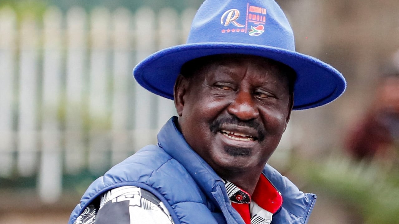 Foto - Eski başbakanın cenazesinde katliam! Stadyumu kan gölüne çevirdiler