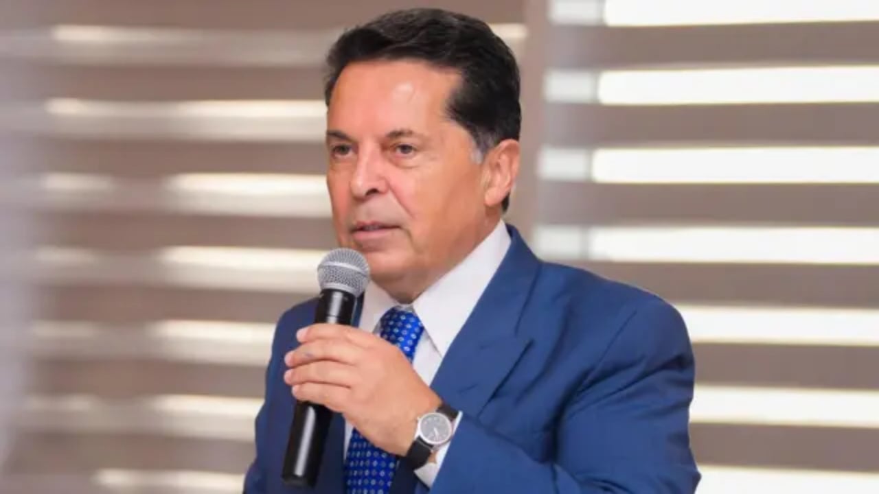 Foto - Eski CHP’li başkan Ahmet Özer’in tahliyesine karar verilmişti! Cezaevinden çıkar çıkmaz yaptığı Bahçeli çıkışı olay oldu