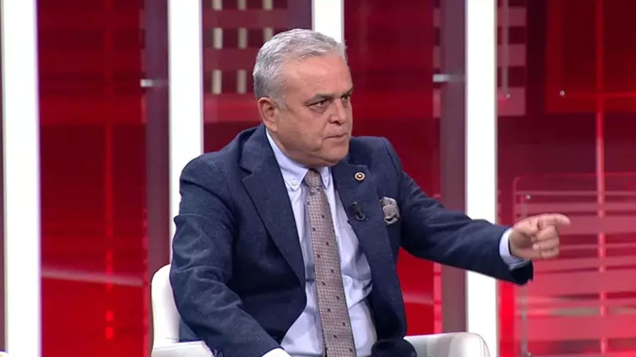 Foto - Eski CHP'li isim resmen açıkladı: Millet istedi AK Parti’ye geçiyorum