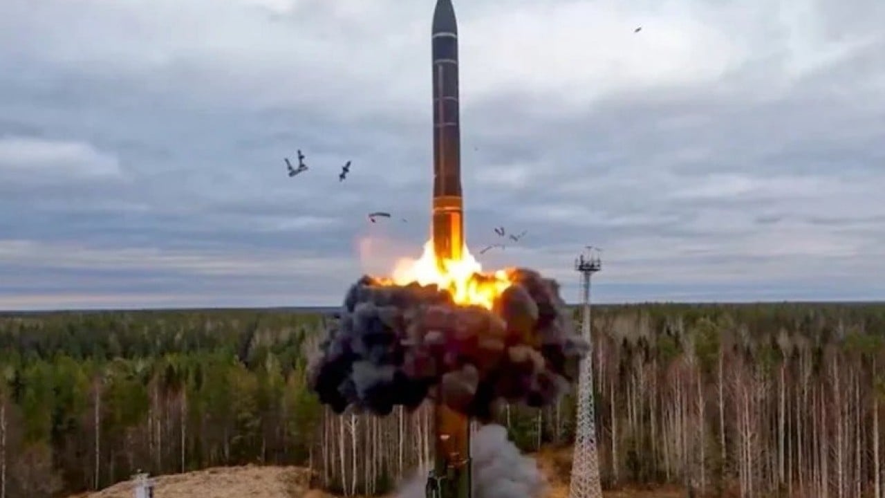 Foto - Eski CIA subayı Larry Johnson'dan şok itiraf: Bu füzenin muadili filan yok, dünyada tek