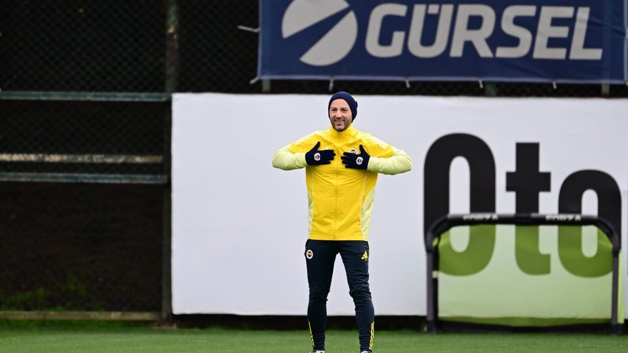 Foto - Eski futbolcudan olay sözler: Domenico Tedesco'yu yerden yere vurdu: Apar topar kovulmuştu...