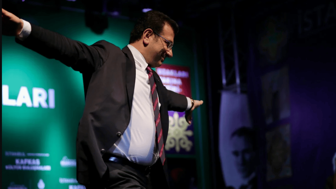 Foto - Eski İBB Başkanı Ekrem’den yine istismar siyaseti