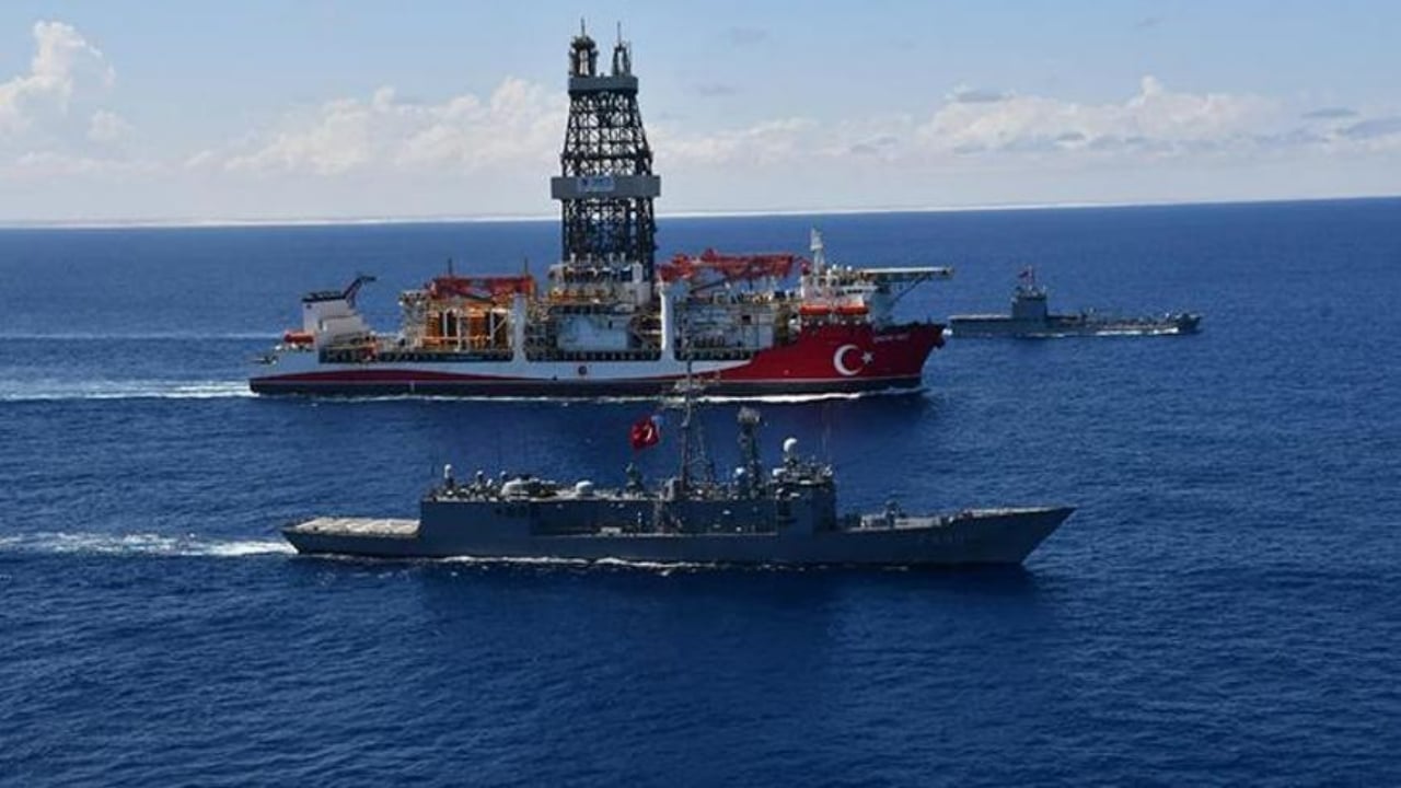Eski sömürgesinde Fransa’ya büyük şok! Türk devleri sahaya indi, dengeler kökünden değişti