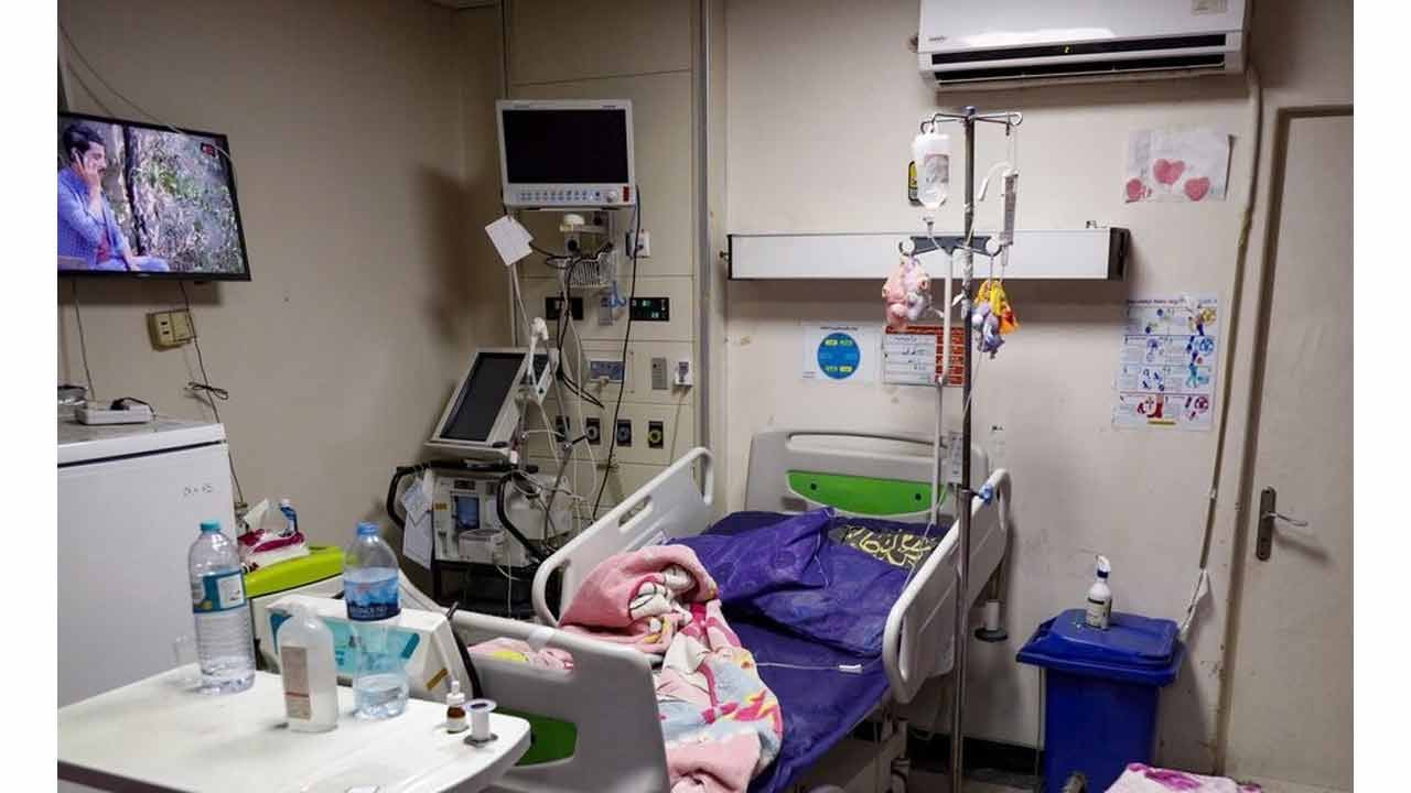 Foto - Eşkıya ABD kanser hastası çocukları yerinden etti! Hastane yakınları bombalandı