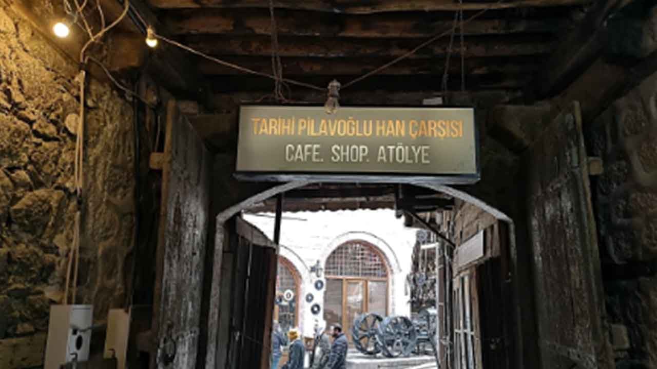 Foto - Esnafa kara haber ulaştı! Koç Holding 400 yıllık tarihi hanı sessiz sedasız satın aldı