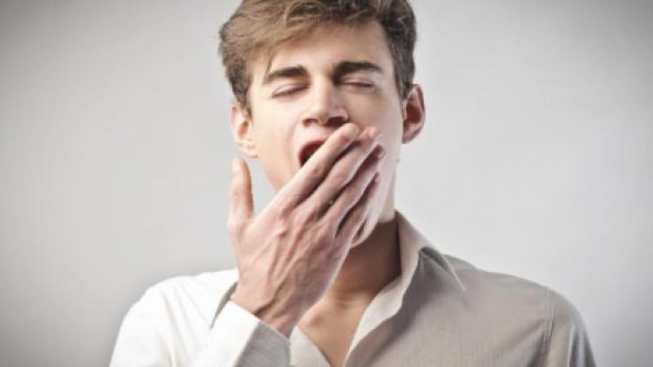 Foto - Esnemenin beyinle ilgili şok etkisi! Sıvıyı tetikliyor