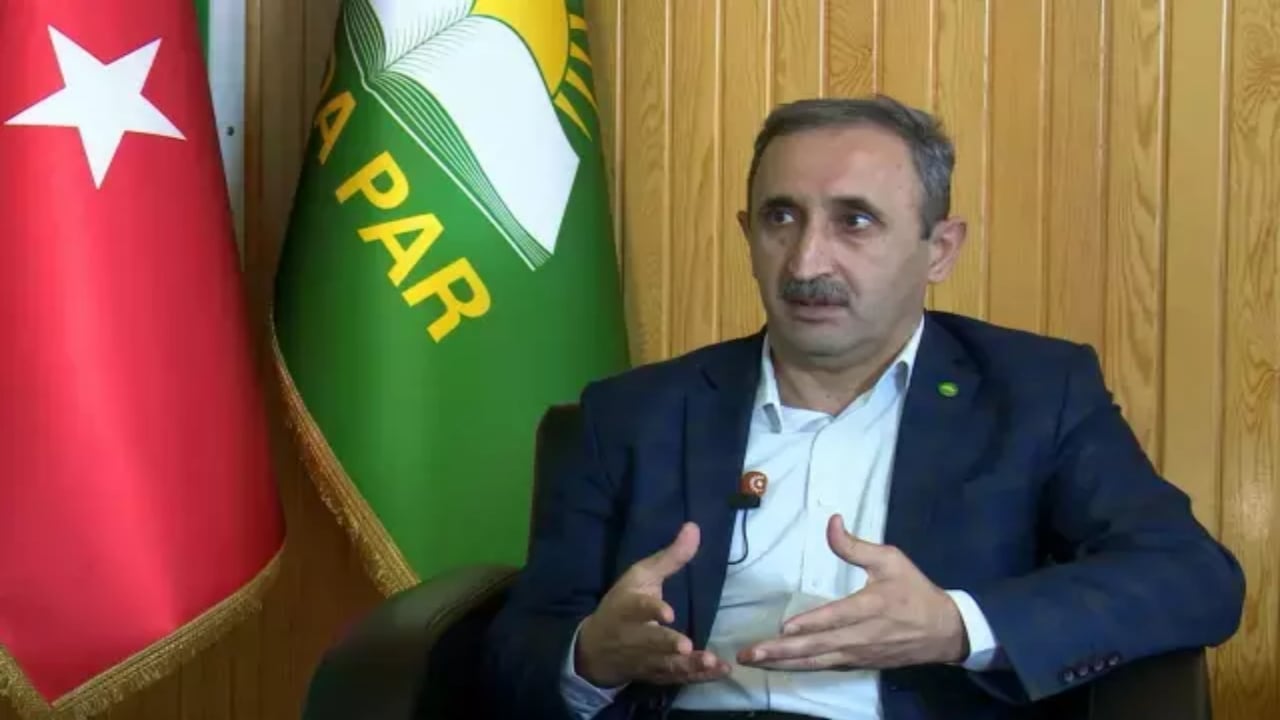 Foto - Esra Erol’un "şeriat" çıkışına bir tepki de Hüda Par’dan! Resmen bombaladılar