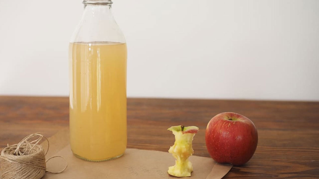 Foto - Etkisi abartılıyor mu? Her gün bir kaşık elma sirkesi işe yarıyor mu?