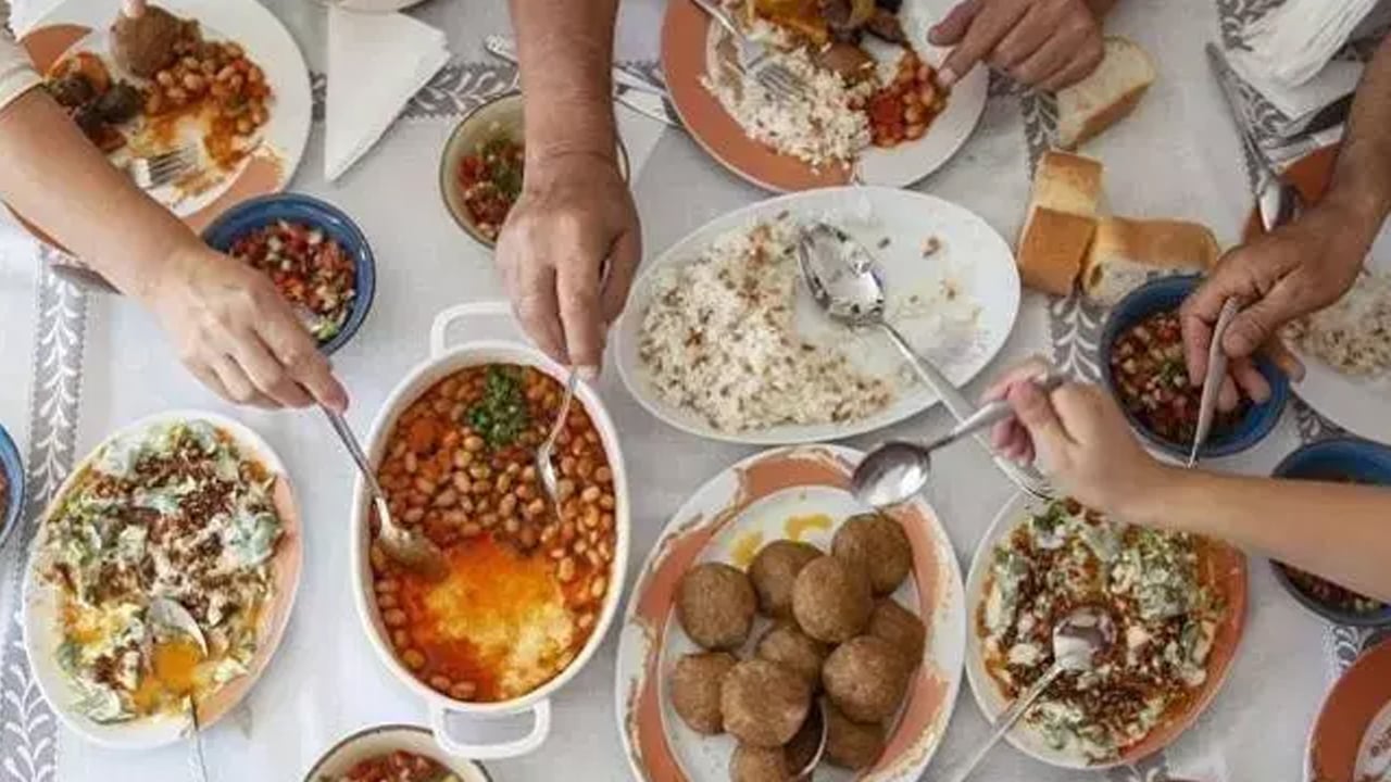 Foto - Ev yapımı çiğ köfte: Bugün ne pişirsem diyenlere kolay ve nefis tarif! İlgili malzemeler bakın ne