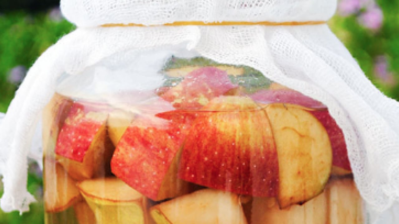 Foto - Ev yapımı elma sirkesi tarifi Feridun Kunak'tan: kilo kilo alıp boşuna fazla para vermeyin! Organik meyve tedarik edin