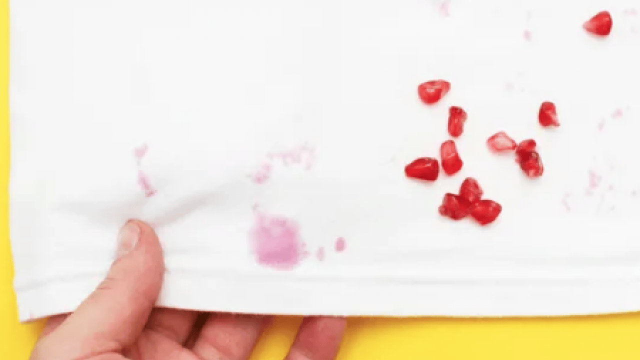 Foto - Evde 5 basit adımda lekelere veda... Damlayan meyve lekeleri kabus olmasın!