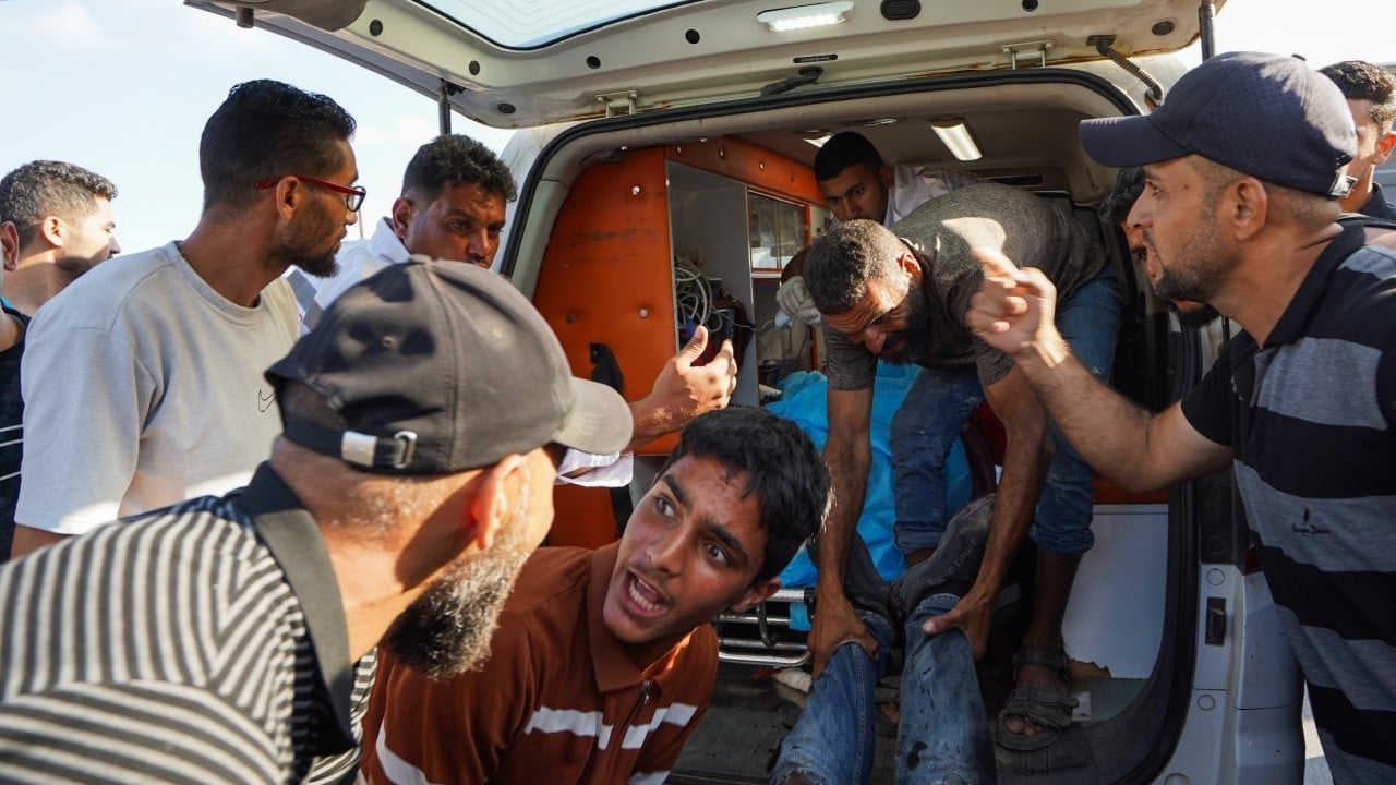 Foto - Evde, arabada, hastanede, her yerde vuruyor Terörist İsrail'den yine sivil katliamı