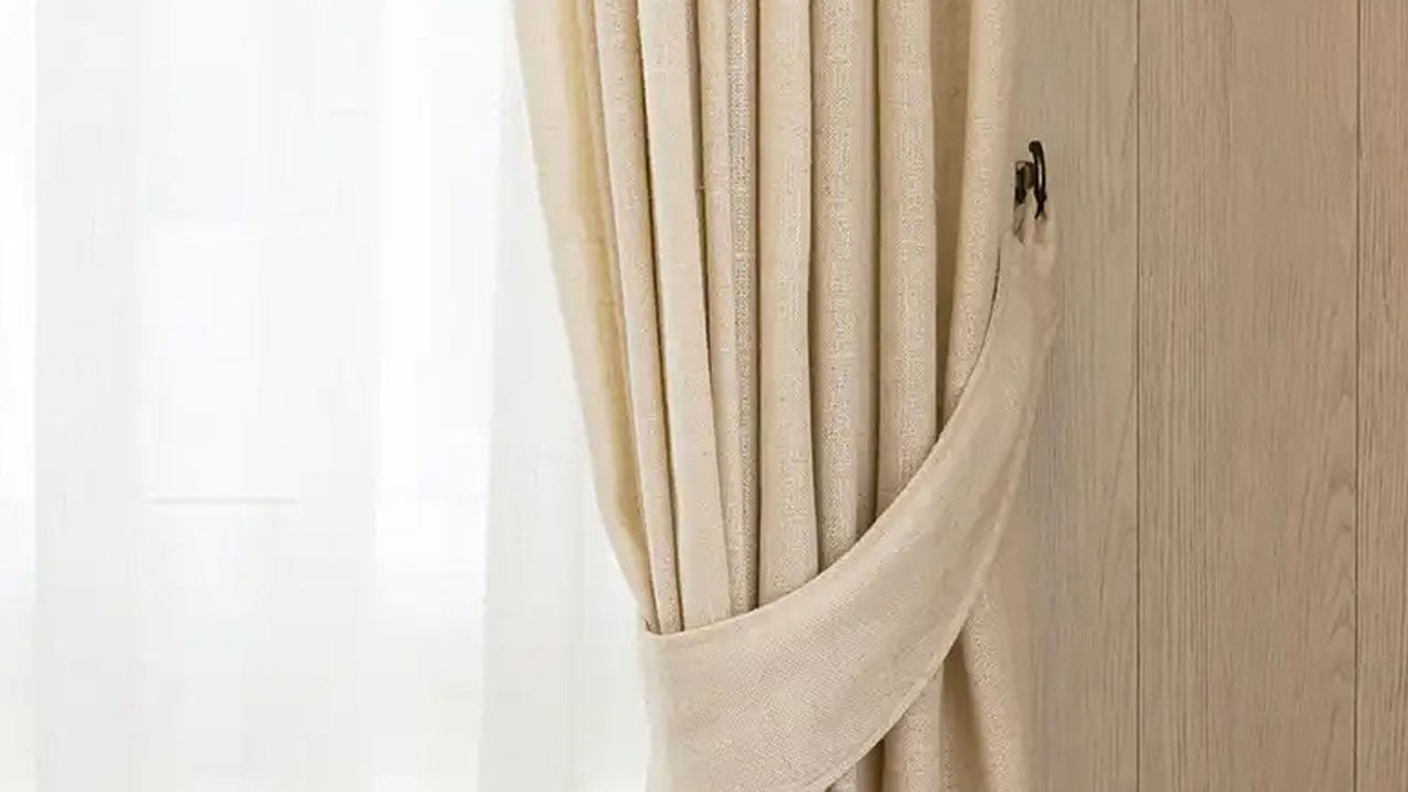 Foto - Evdeki tozun nedeni bu olabilir! Perdeler ne sıklıkla temizlenmeli?