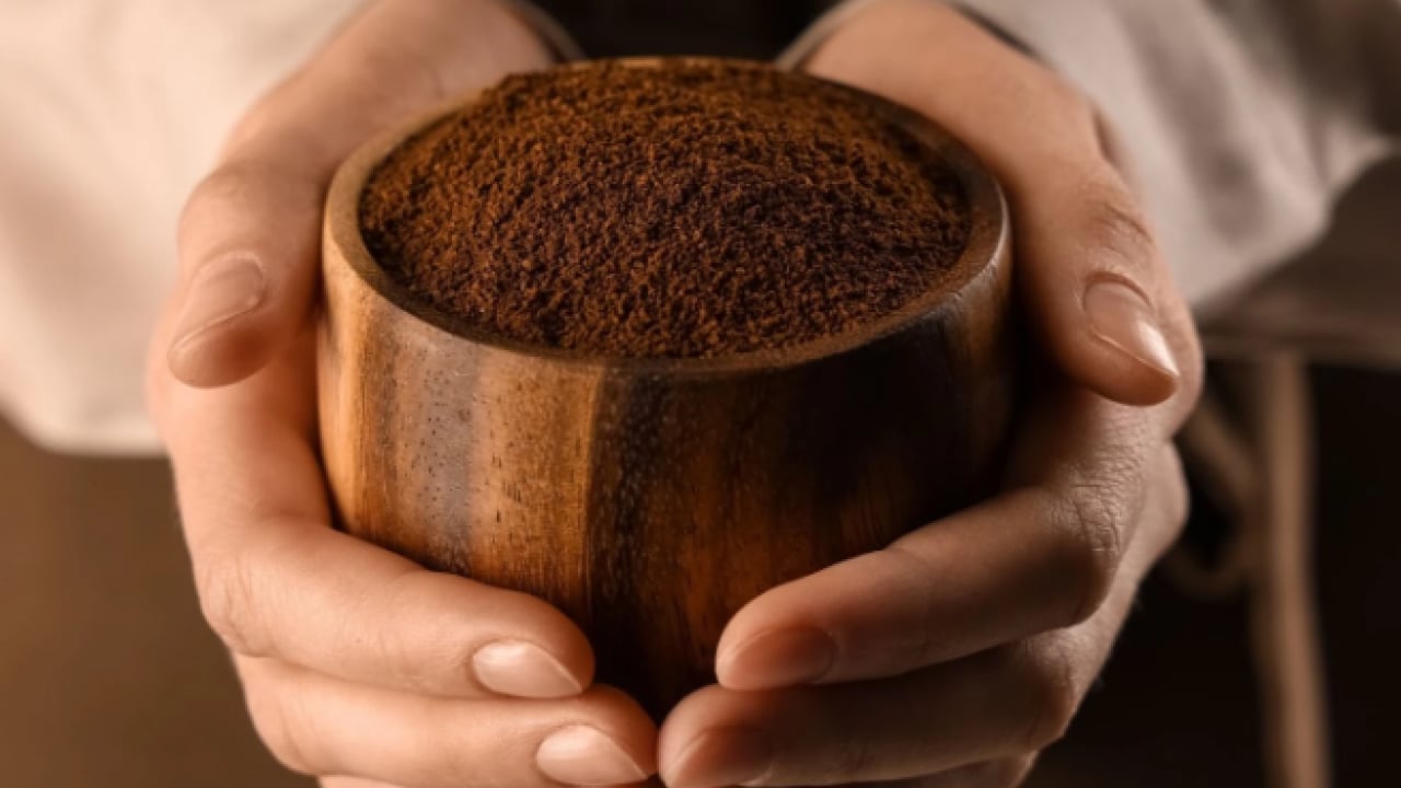 Foto - Eve yapışıp kalmadan son bulacak! Çöp kutusundan yayılan kötü kokuyu bitirmenin yolu