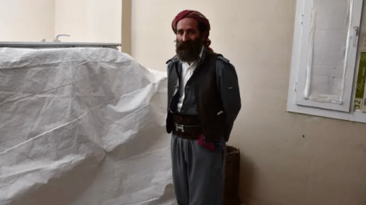 Foto - Evinin odasında muhafaza ediyor: Kilosunu 10 bin TL'den satıyor!