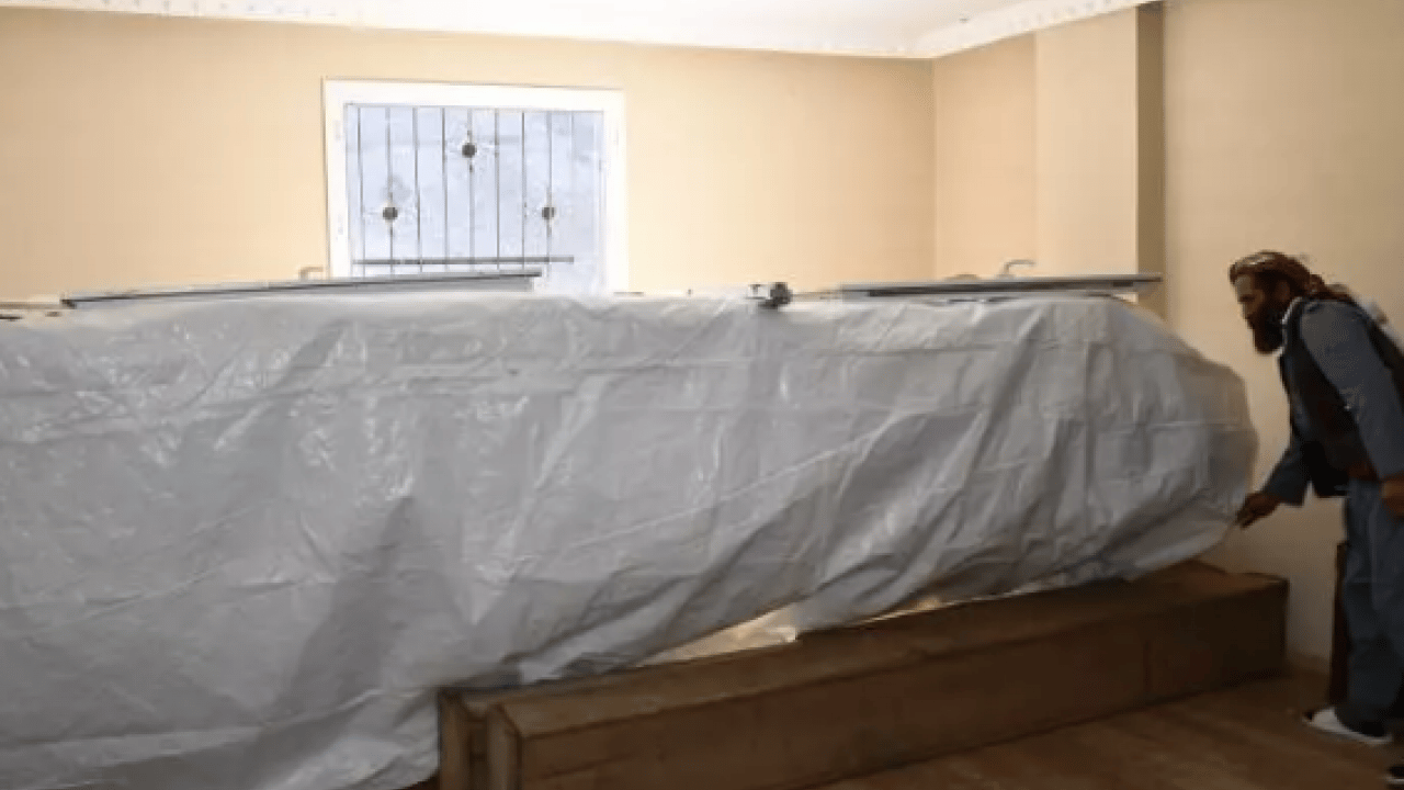 Foto - Evinin odasında muhafaza ediyor: Kilosunu 10 bin TL'den satıyor!