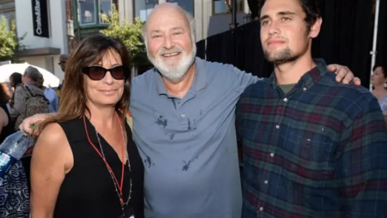 Foto - Evlerinde vahşice katledilmişlerdi: Oğulları hakkında kan donduran detay!