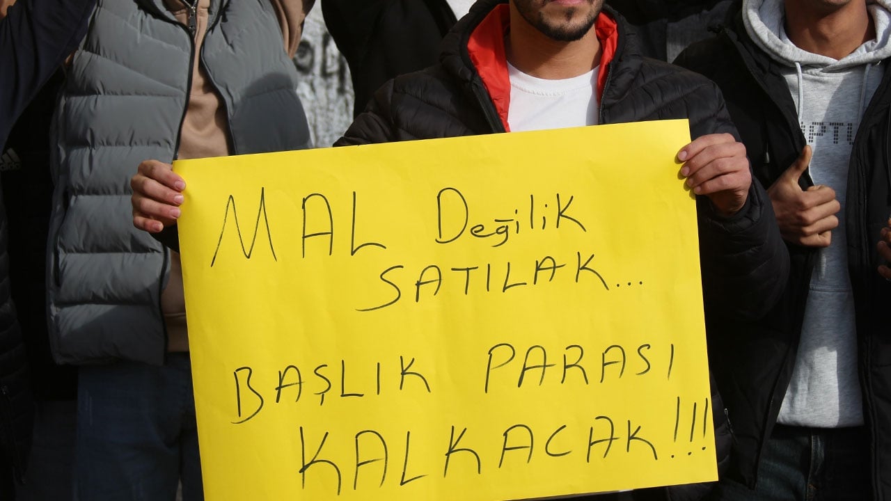 Foto - Evlilik hayali paraya takıldı! 1 milyonluk başlık parası gençleri sokağa döktü