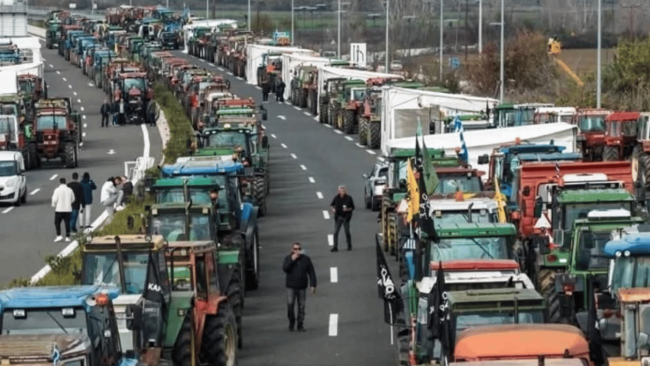 Eylemler artarak devam ediyor! Yunanistan'da gerilim arttı