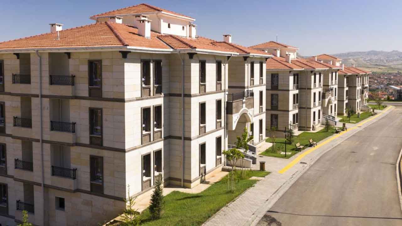 Foto - Eyüp Sabri'nin sahibi Engin Tuncer'den olay sözler! 'Biz asla almayız' dedi ve 'kul hakkına girer' diyerek duyurdu